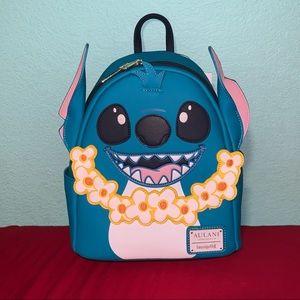 NWT Stitch Aulani Exclusive Loungefly Backpack